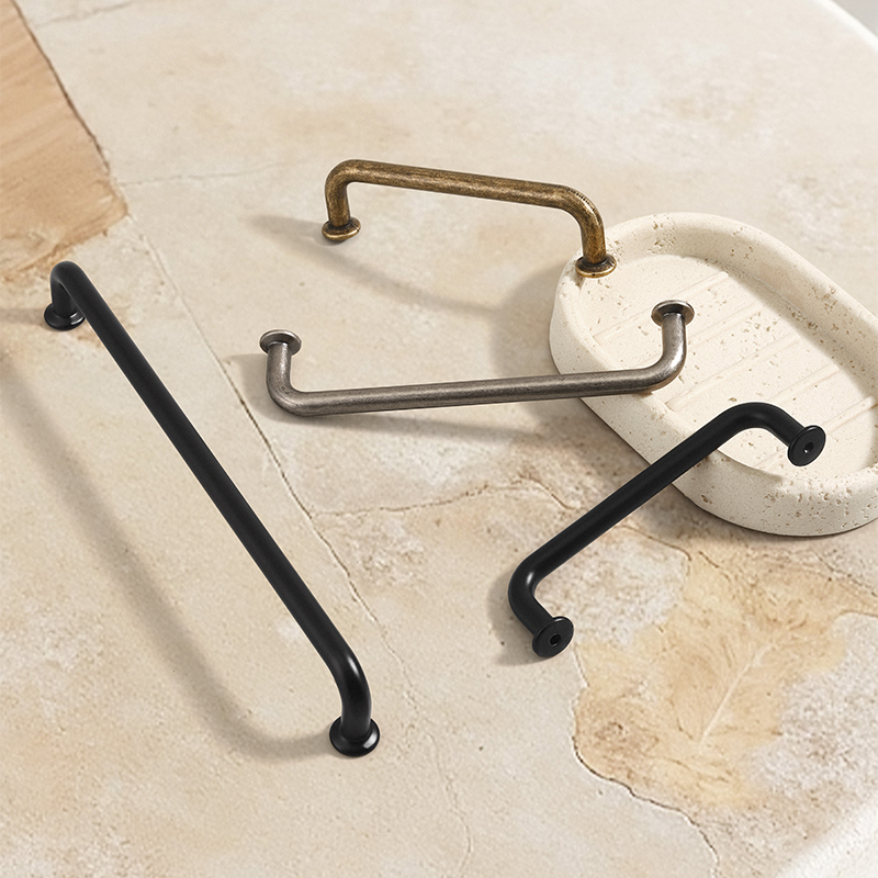 Z. A. Furniture - Eenvoudige retro antieke antieke bronzen lade