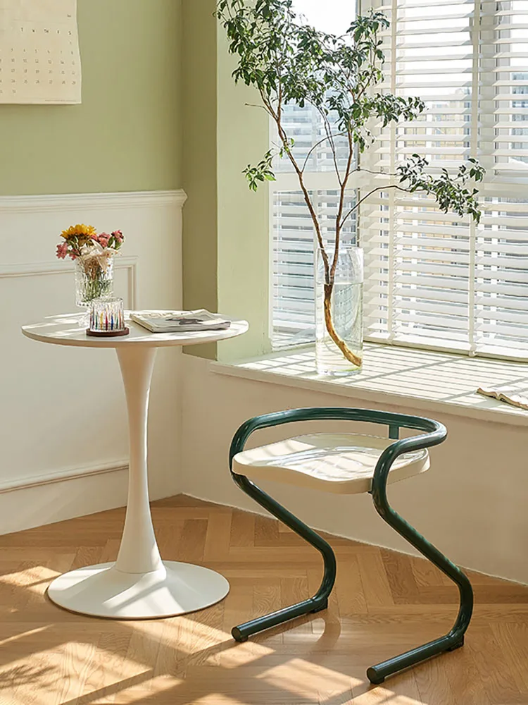 Moderne koffiekrukken Woonkame - Z. A. Furniture recensie en prijs